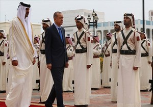 Cumhurbakan Erdoan Katar da Resmi Trenle Karland