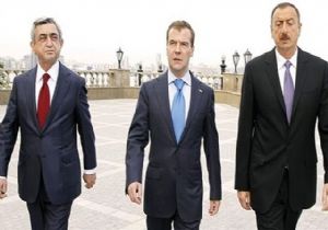 Kavgay Medvedev engelledi