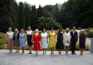 Emine Erdoğan, Brüksel de  lider eşleri ile bir araya geldi