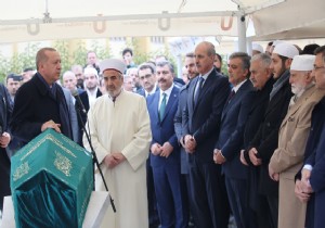 Cumhurbakan Erdoan, Abdullah Tivniklinin cenaze trenine katld