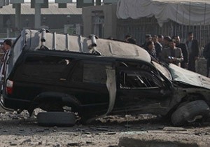 Afganistan da Taliban Karakola Saldırdı