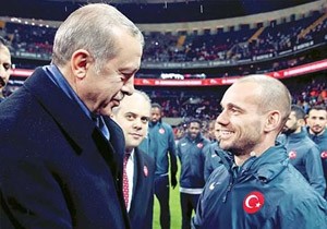 Erdoğan dan Wesley Sneijder e Övgü!