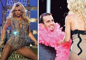 Britney Spears Sahnede Hayranna Kucak Dans Yapt