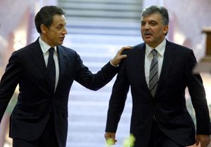 Sarkozy, Geri Adm Atmad