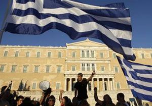 Yunanistan da 48 Saatlik Genel Grev