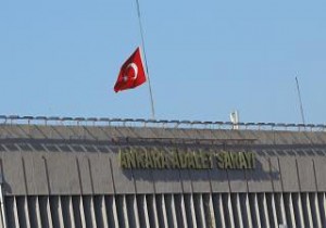 Ankara Cumhuriyet Basavclnca 10 Emekli  Amirale Bildiri Gzalts