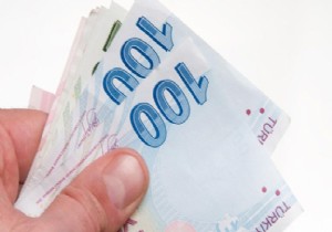 Emeklilere Ayda 100 Lira Zam