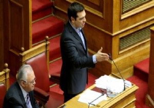 Yunanistan Meclisi Reform Paketini Onaylad