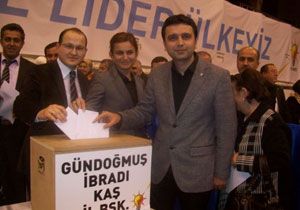 AK Parti Antalya da Heyecan Dorukta