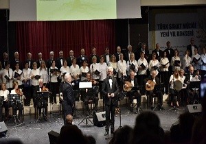 Muratpaşa Belediyesi TSM Konserine Büyük İlgi