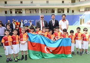 Azerbaycanda Galatasaray Futbol Okulu Ald
