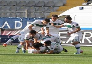 Bursasporlu Futbolcularn Avrupa Sevinci