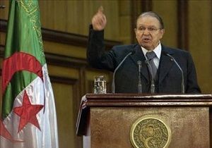 Cezayir Devlet Bakan Buteflika, Korkuttu