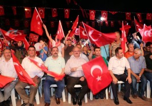 Antalya da Demokrasi Nöbeti Sürüyor