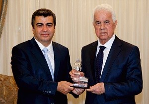 Cumhurbakan Erolu, Kayseri Valisi Dzgn Kabul Etti