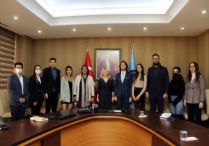 Rektör Özkan Büyükşehir Belediyesi Gençlik Meclisi yönetimini ağırladı