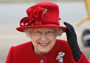 Kralie II. Elizabeth Rekora Gidiyor 
