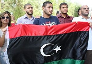 DAܒde Yeni Libya Bayra Gndere ekildi  