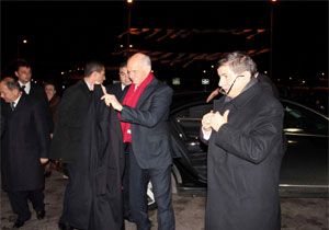 Papandreu Erzurumdan Ayrld