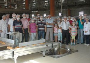 Antalya SGK alanlar Halk Ekmek Fabrikas n Gezdi