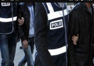 Antalya Polisin den FETÖ/PDY silahlı terör örgütünün yeni yapılanmasına darbe