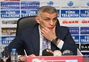 Trabzonspor Bakan Hacosmanolu ndan Aklamalar