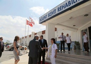 Babakan Yorgancolu, Blent Ecevit Rehabilitasyon Merkezi ni Ziyaret Etti