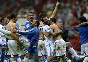 Yunanistan da eyrek Final Sevinci