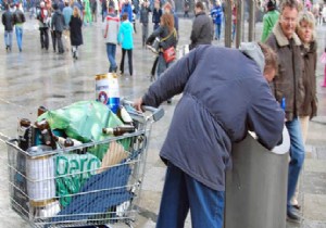 Almanya da Yoksulluk Artyor