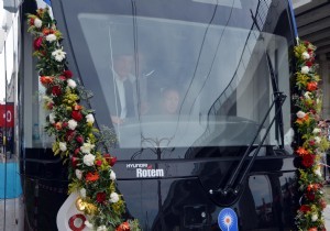 Cumhurbakan Erdoan Antalya da Tramvayla Test Sr Yapt