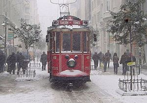  İstanbul a Kar Geliyor