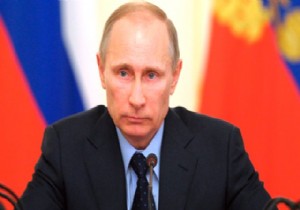 Putin den ID Aklamas