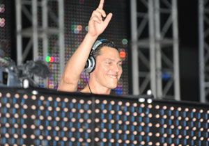 Dnyaca nl DJ  Tiesto , Antalya da Sahne Ald