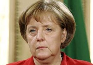 Merkel den Dervi e Veto