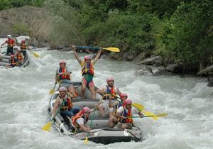 Kaymakam Rafting Yaparken lmden Dnd