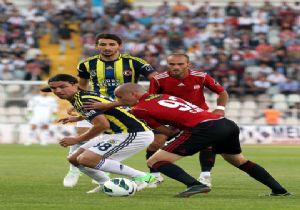 Fener deplesmanda yine puan kaybetti