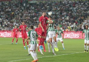 Antalyaspor Konya Deplasmann dan 1 Puanla Dnd . Skor : 2-2