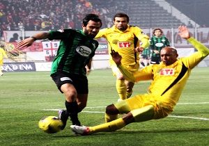 Akhisar Belediyespor a Uur oku