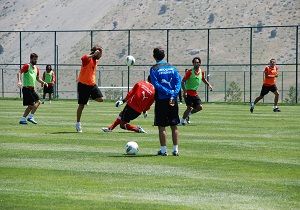 Medical Park Antalyaspor,Davraz da Kondisyon Topluyor