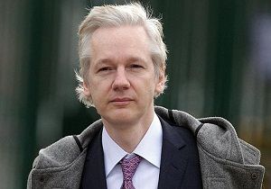 Mahkeme den Assange e Kt Haber