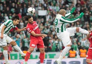 Bursaspor da Galibiyet Sevinci