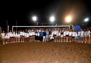 Manavgat da Plaj Voleybol Cokusu Sryor