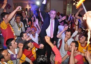 Fatsal Galatasarayllar Albayrak le Cotu