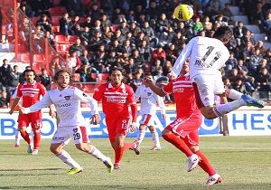 Samsunspor, Gaziantep Deplasmanndan Eli Bo Dnyor