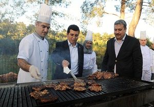 Kepezde ocuklara Mangal Partisi