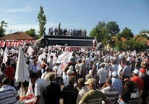 Kldarolu Santral Mahallesi nde Vatandalarla Bir Araya Geldi