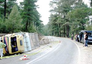 Cann Kurtarmak in Atlad, Kamyonun Altnda Kald