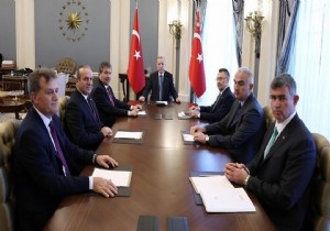 KKTC Başbakanı  Ünal Üstel’den Cumhurbaşkanı Erdoğan ile  Oktay’a teşekkür