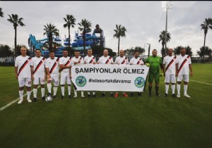 KKTC Cumhuriyet Meclisi Futbol Takm Antalya da ampiyon Melekleri Unutmad